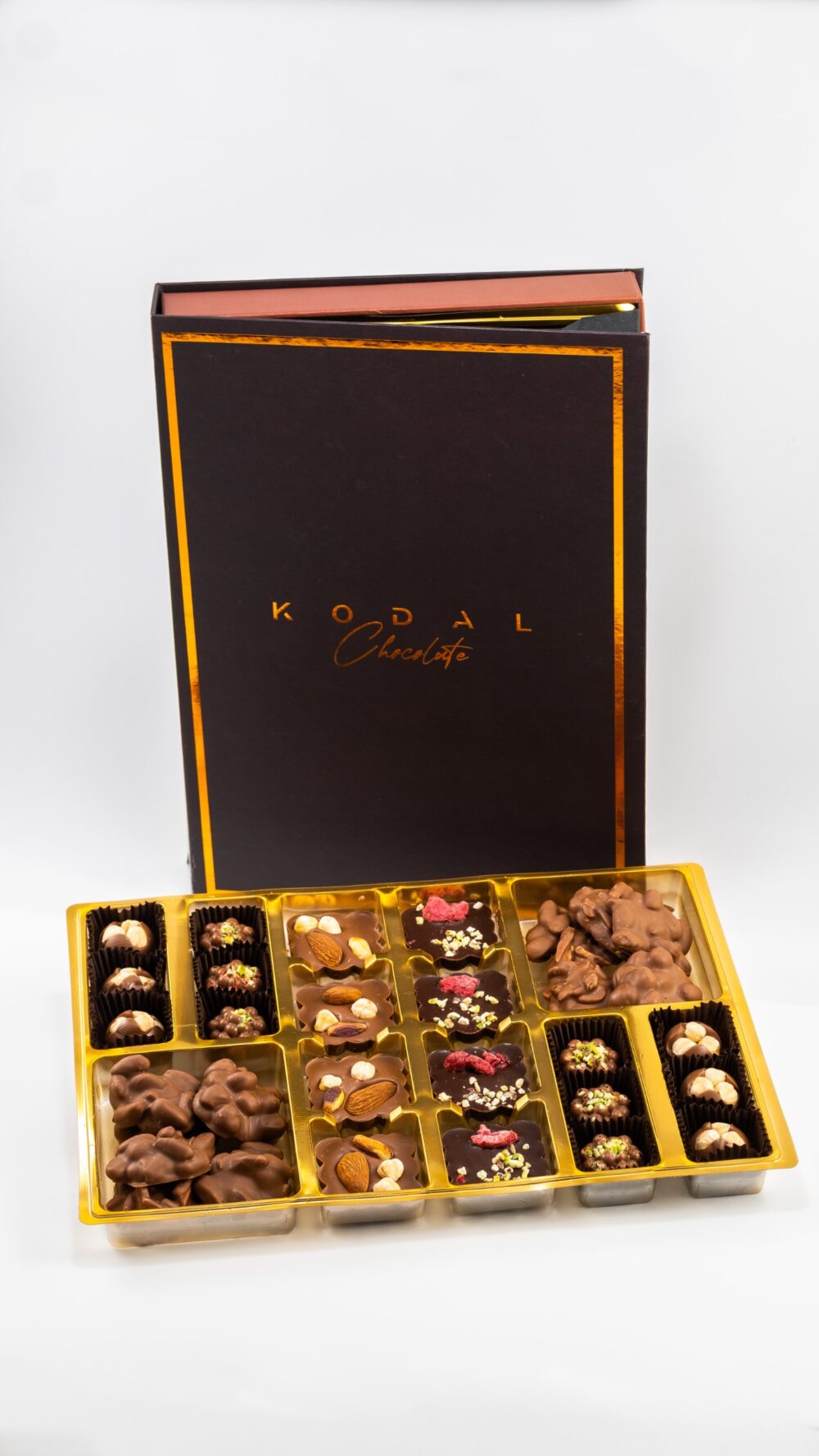 Brown Elegance Kodal Special Karışık Kutu Çikolata 375gr