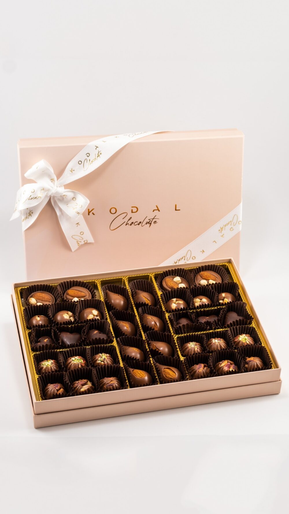 Pinky Flowers Kodal Special Karışık Kutu Çikolata 340gr