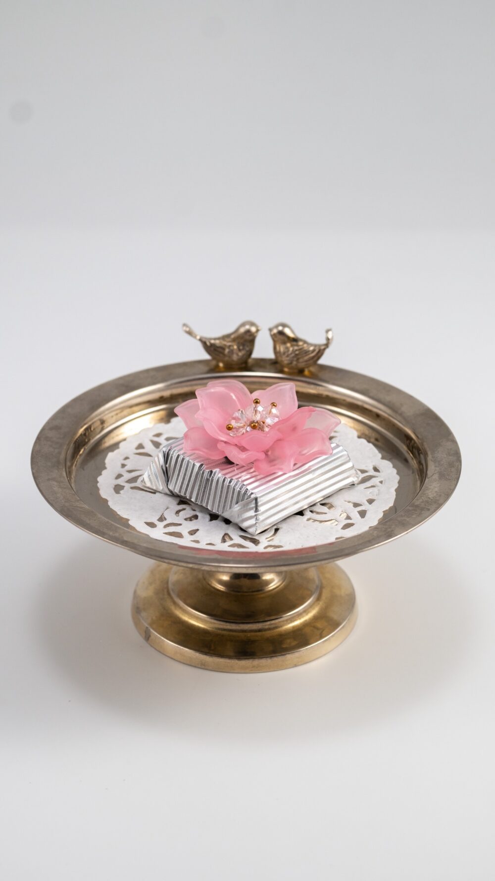 Pembe Taşlı Çikolata